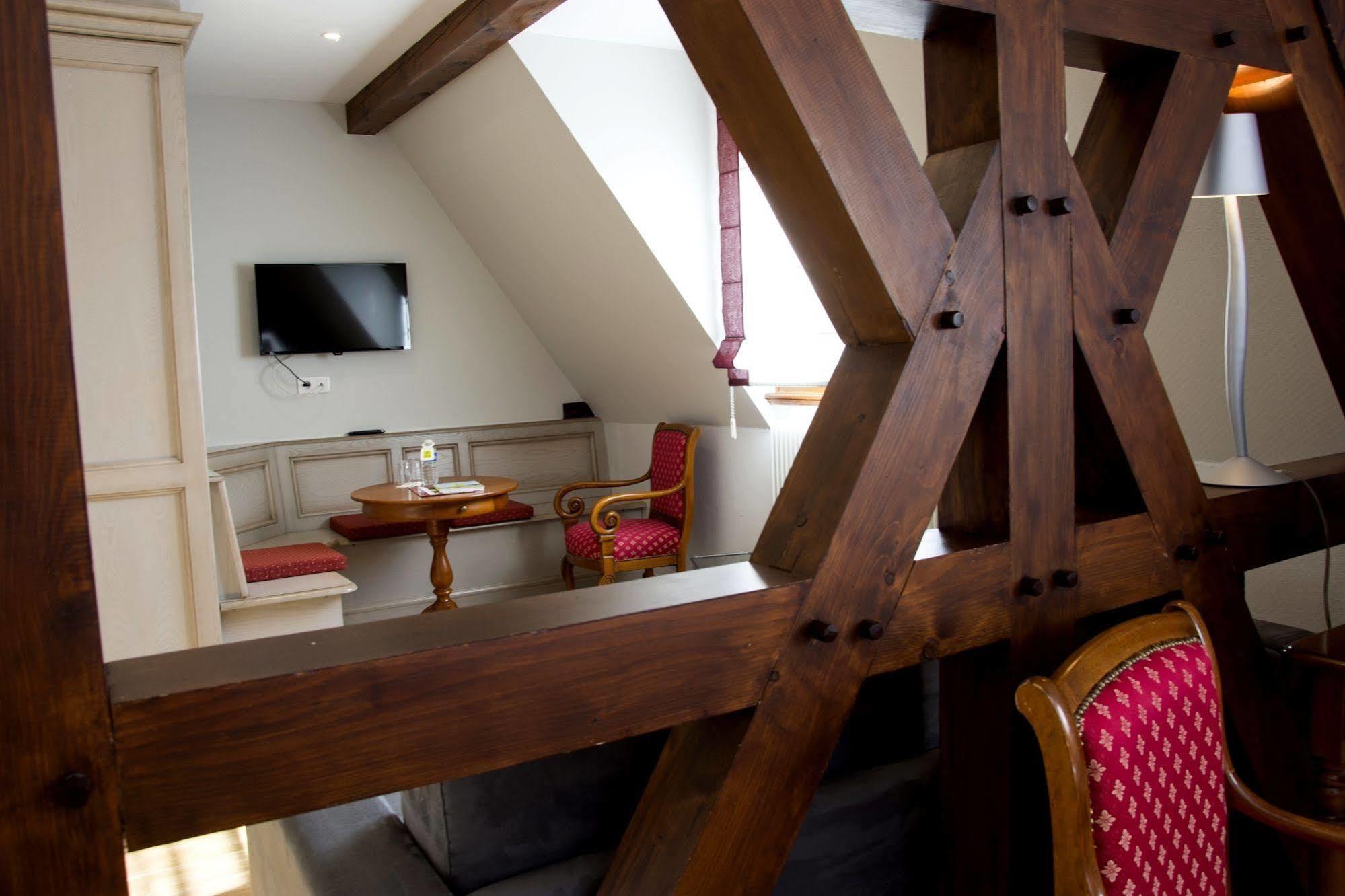 Hotel Spa Et Restaurant Au Chasseur Birkenwald Bagian luar foto